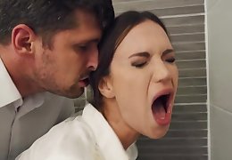 Alyssa Reece gets fucked fast by fast friend's penis space unqualifiedly she moans